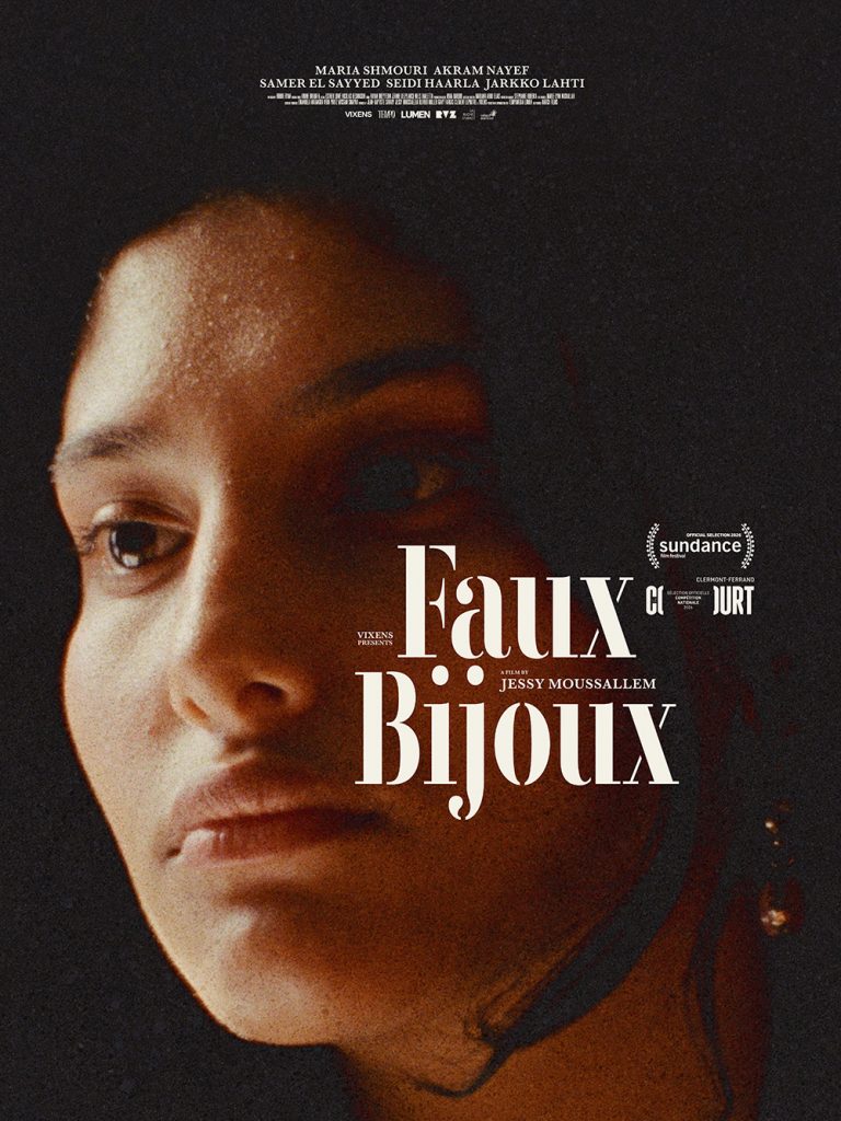 FAUX BIJOUX
